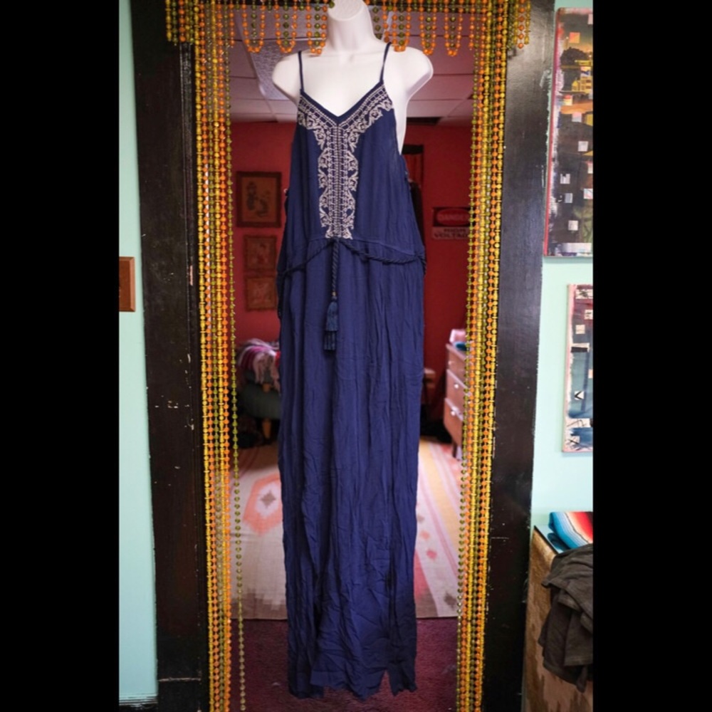 Knox Rose blue maxi dress